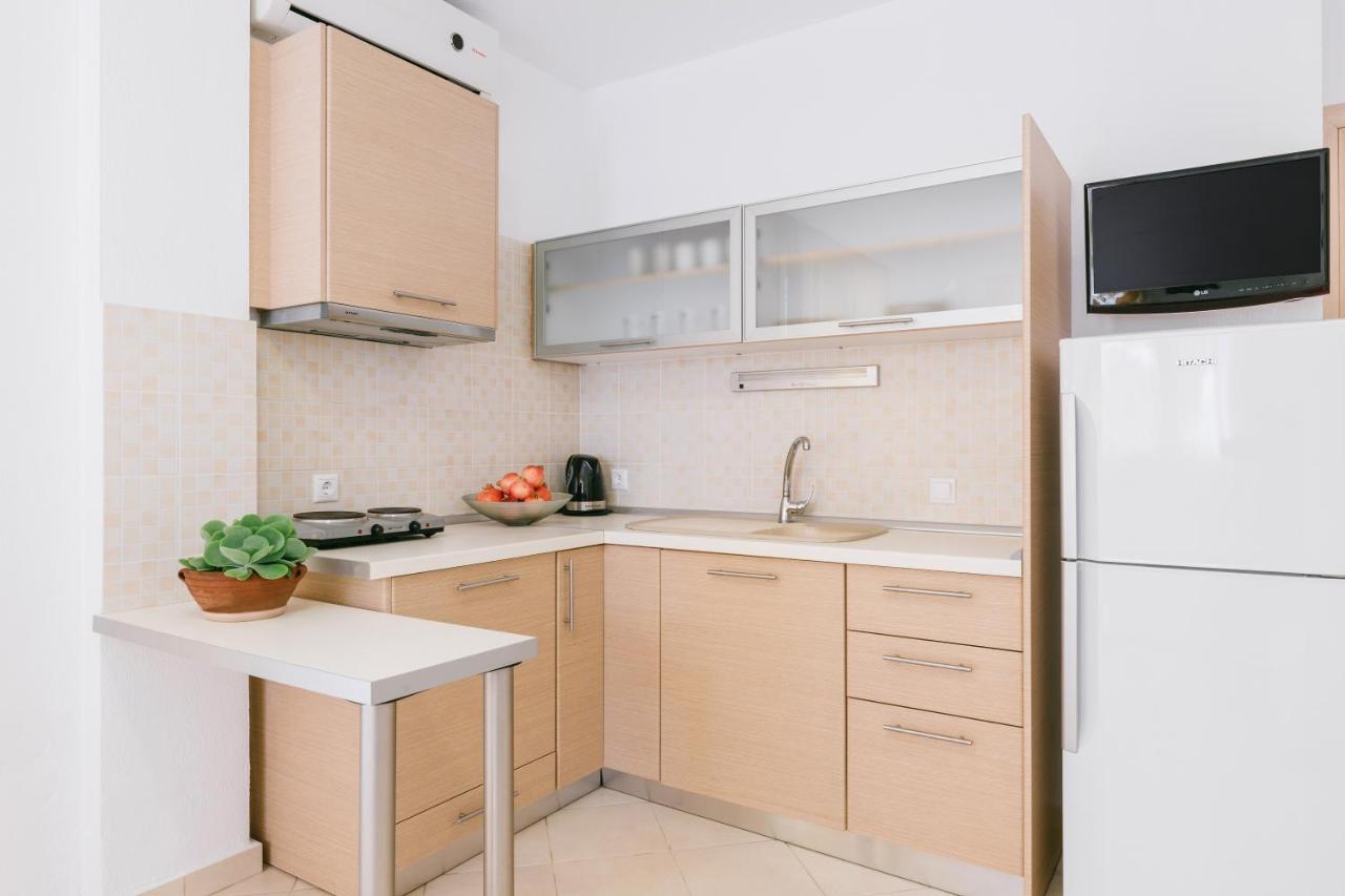 Anastasia Apartments חניוטי מראה חיצוני תמונה
