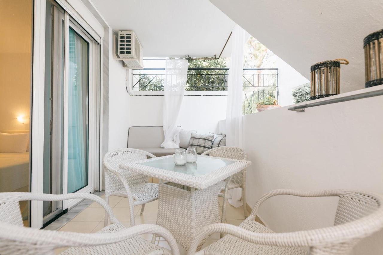 Anastasia Apartments חניוטי מראה חיצוני תמונה