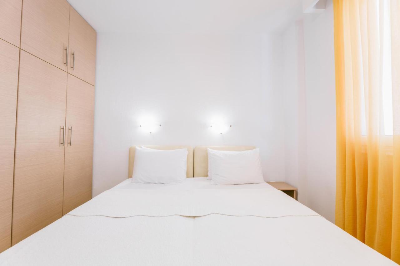 Anastasia Apartments חניוטי מראה חיצוני תמונה
